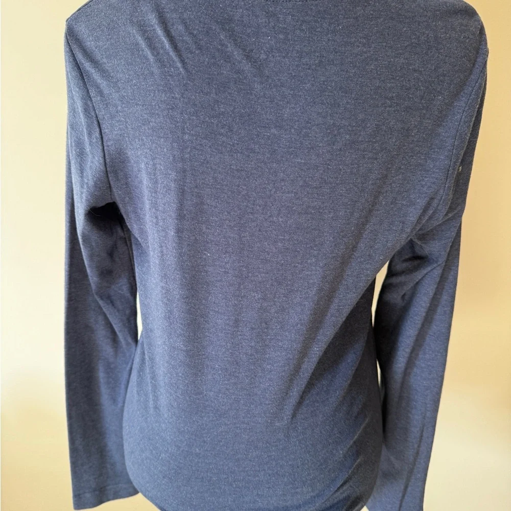 Eddie Bauer women’s set of 4 large shirts - Picture 11 of 15
